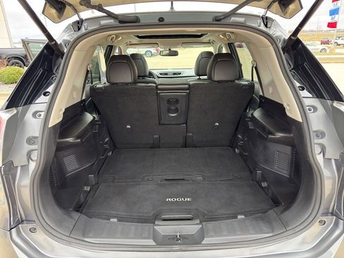 Used 2016 Nissan Rogue SL w/ SL Premium Package image 14