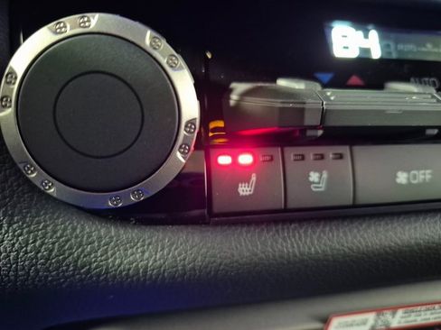 New 2026 Toyota Tundra Limited image 28