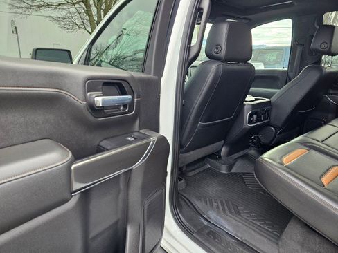 Used 2020 GMC Sierra 1500 AT4 w/ AT4 Premium Package image 21