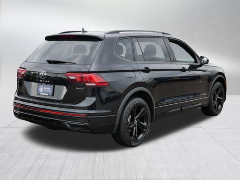 Certified 2023 Volkswagen Tiguan SE R-Line AWD/4WD image 7