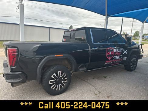Used 2024 GMC Sierra 2500 Denali Ultimate AWD/4WD image 8