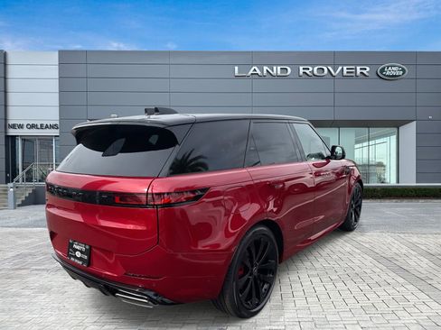 New 2025 Land Rover Range Rover Sport Dynamic SE image 5