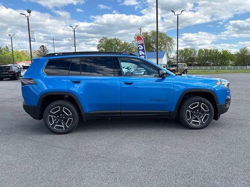 Used 2026 Jeep Cherokee Limited AWD/4WD image 8