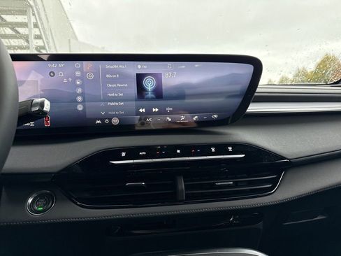 New 2026 Buick Enclave Sport Touring w/ Power Package image 13