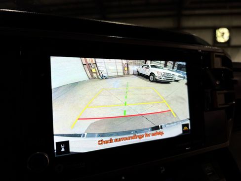 Used 2023 Toyota Tundra SR5 w/ SR5 Convenience Package AWD/4WD image 31