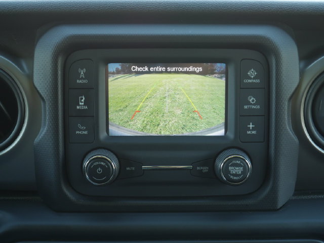 Used 2018 Jeep Wrangler Unlimited Sport S AWD/4WD image 4