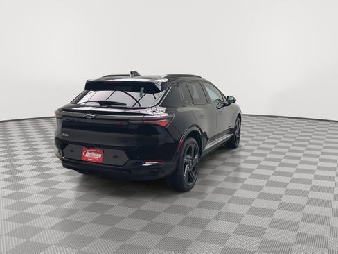 Used 2024 Chevrolet Equinox EV RS image 39