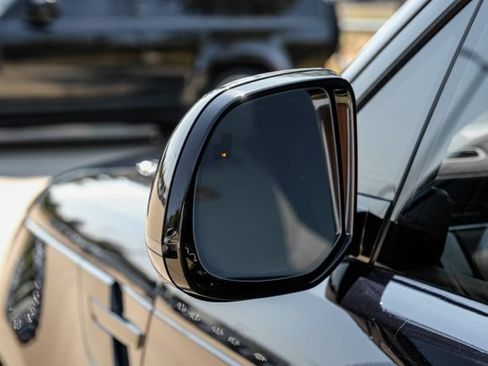 New 2026 Land Rover Range Rover Sport Dynamic SE AWD/4WD image 49