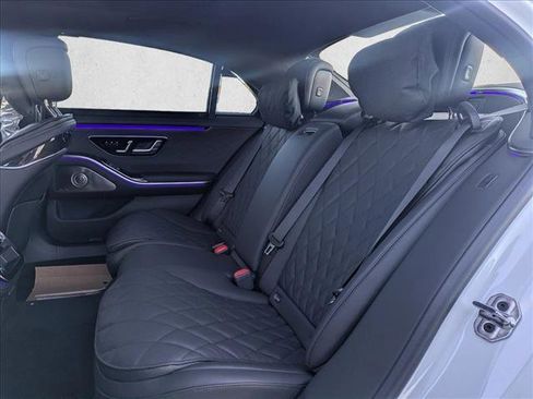 New 2026 Mercedes-Benz S 580 4MATIC Sedan image 16