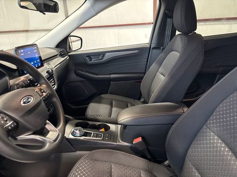 New 2026 Ford Escape Active image 11