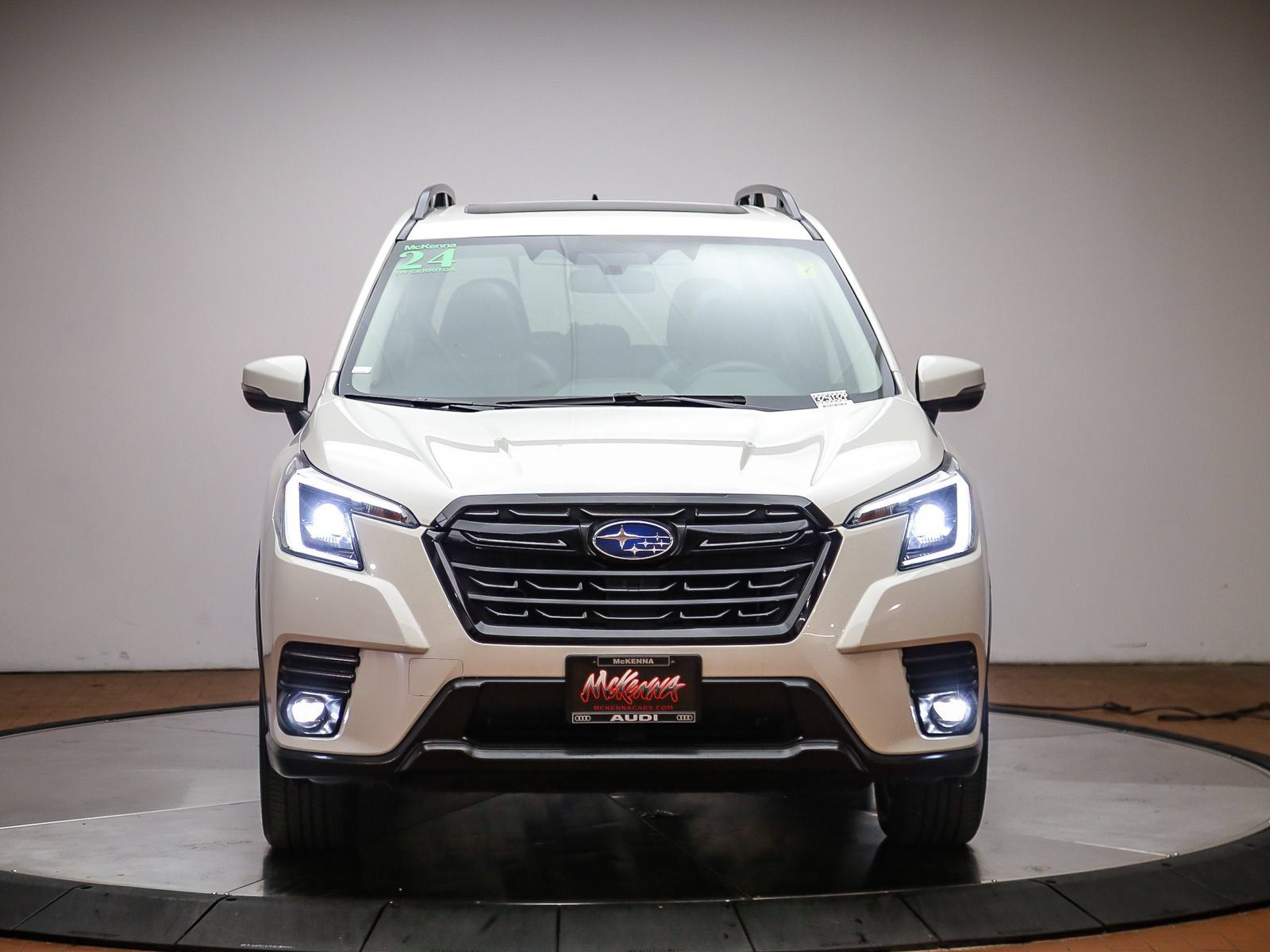 Used 2024 Subaru Forester Limited AWD/4WD image 7