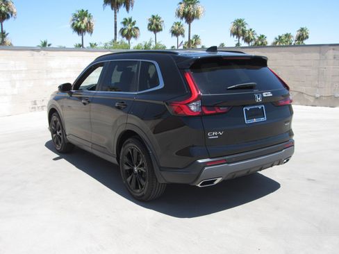 Used 2025 Honda CR-V Sport Touring image 6