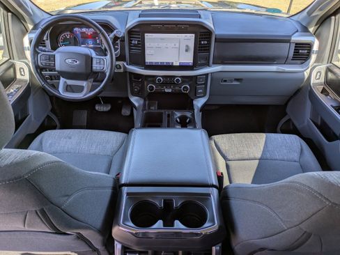 Used 2022 Ford F150 XLT w/ Equipment Group 302A High image 15