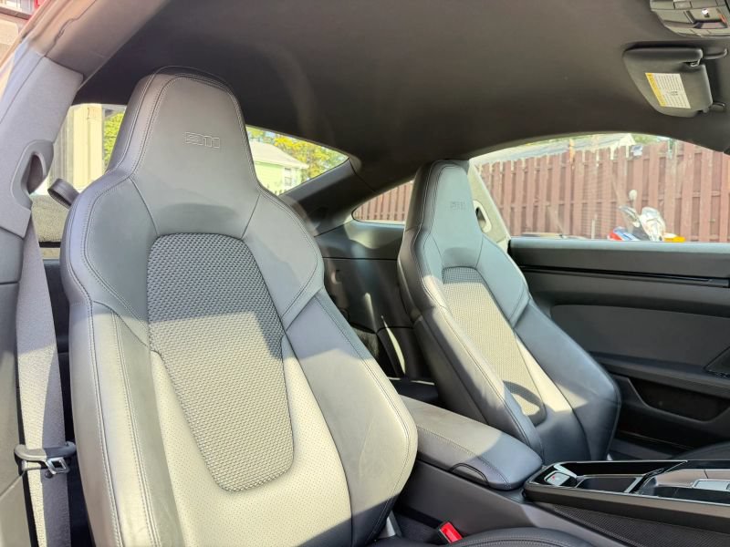 Used 2023 Porsche 911 Carrera T RWD image 27