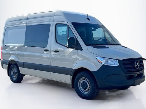 New 2026 Mercedes-Benz Sprinter 2500 image 3