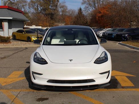Used 2020 Tesla Model 3 Performance image 2