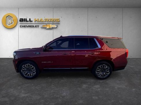 Used 2023 GMC Yukon Denali Ultimate AWD/4WD image 5