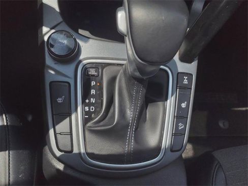 Used 2021 Kia Seltos S image 21