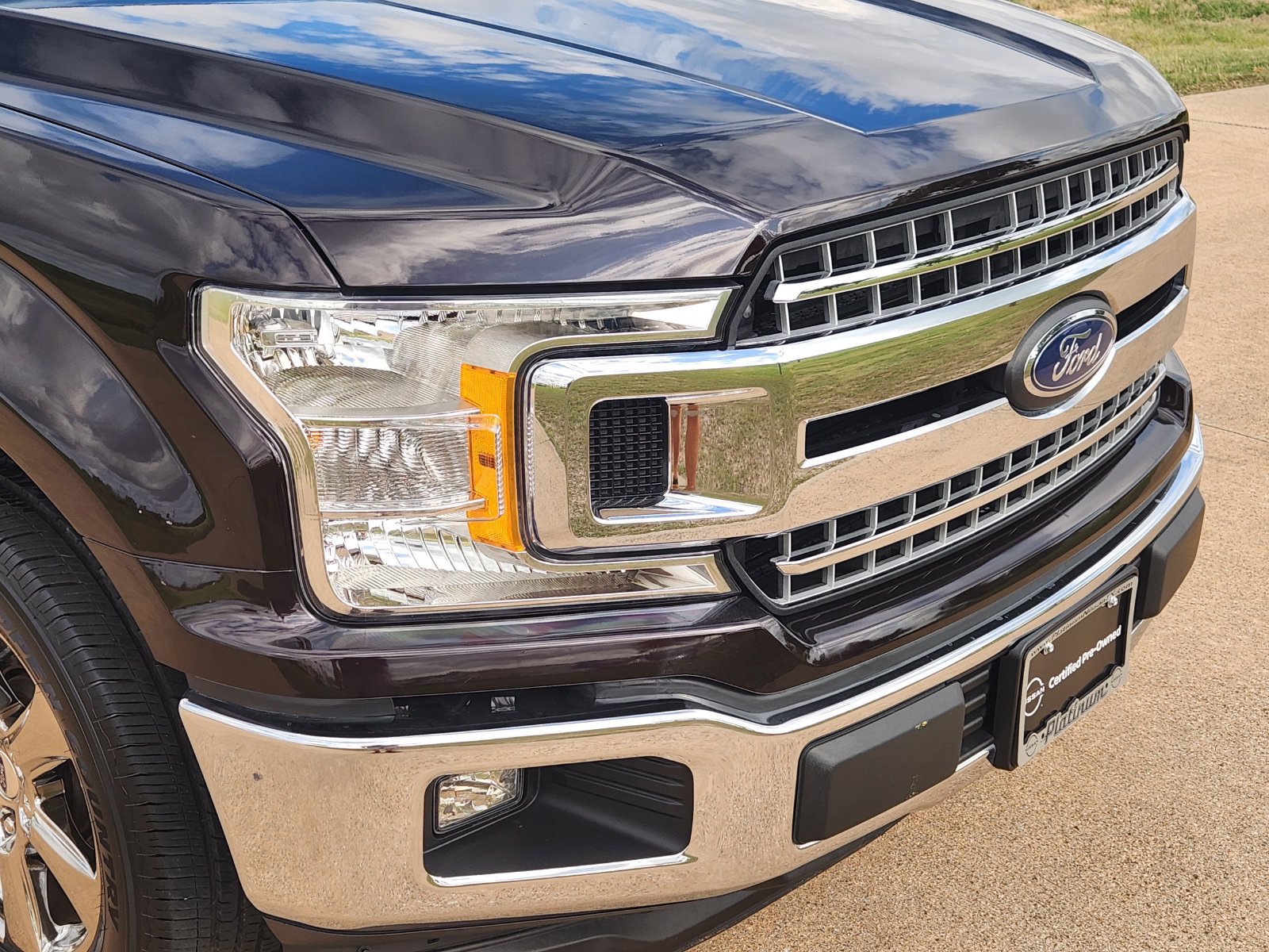 Used 2020 Ford F150 XLT w/ Equipment Group 302A Luxury RWD image 12