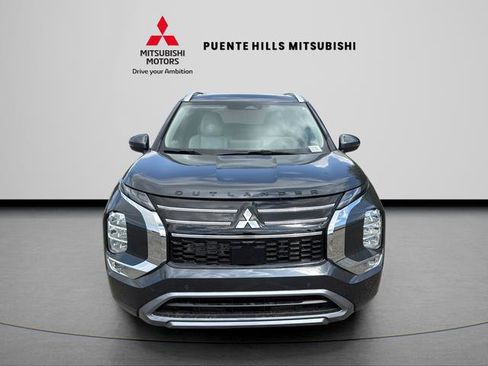New 2026 Mitsubishi Outlander SEL image 2
