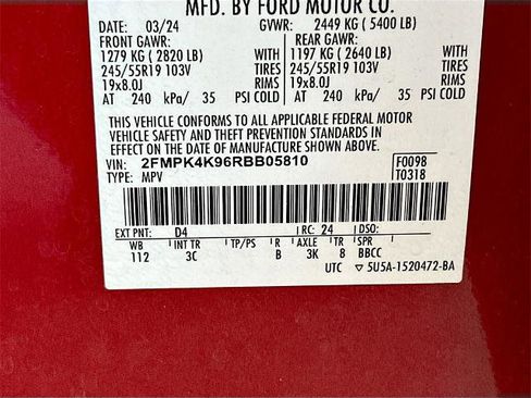Certified 2024 Ford Edge Titanium image 30