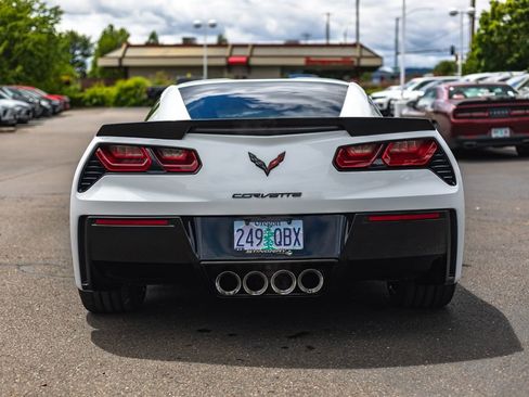 Used 2015 Chevrolet Corvette Stingray Coupe w/ 3LT Preferred Equipment Group RWD image 9