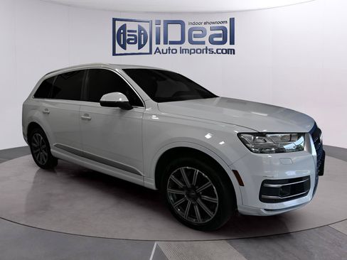 Used 2017 Audi Q7 3.0T Prestige w/ Prestige Package AWD/4WD image 7