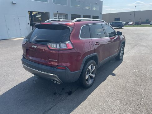 Used 2019 Jeep Cherokee Limited AWD/4WD image 6