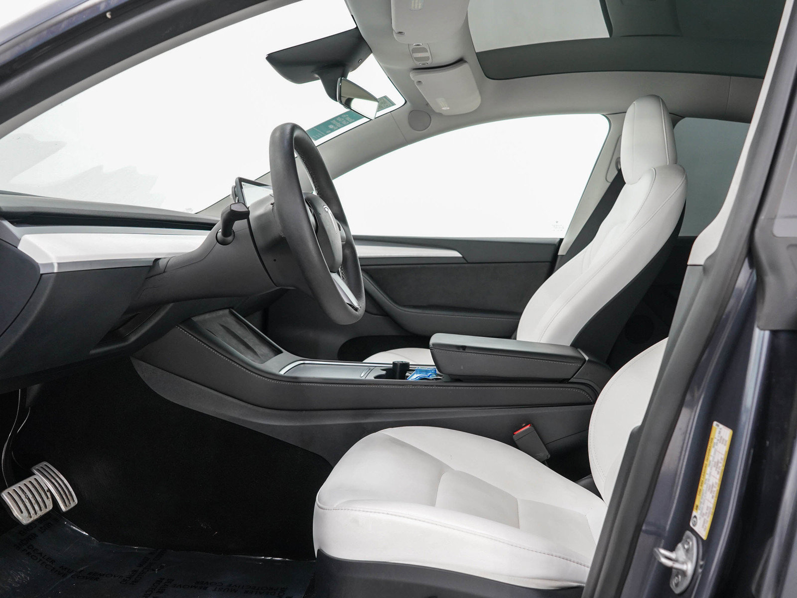 Used 2023 Tesla Model Y Performance AWD/4WD image 21