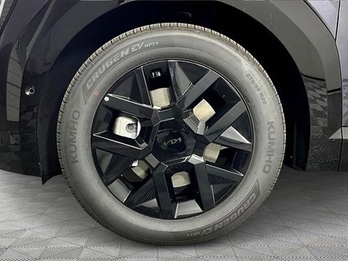 New 2026 Kia EV9 Land w/ Nightfall Edition Package image 12