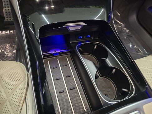 Used 2023 Mercedes-Benz S 580 S 580 image 29