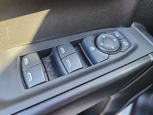Certified 2022 Chevrolet Silverado 1500 Custom RWD image 19