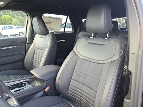 New 2026 Ford Explorer ST-Line w/ Premium Package image 21