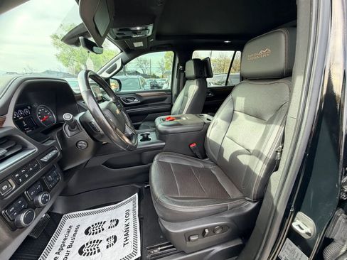 Used 2021 Chevrolet Tahoe High Country w/ Premium Package AWD/4WD image 11