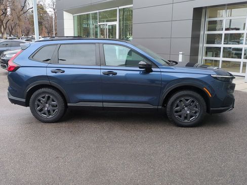 Used 2026 Honda CR-V TrailSport image 2