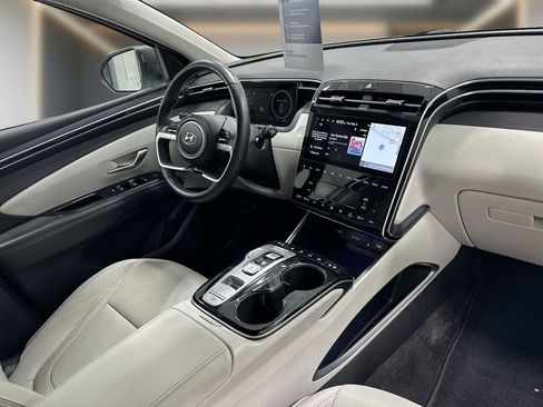 Certified 2022 Hyundai Tucson Limited AWD/4WD image 15