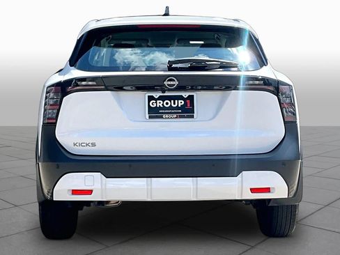 Certified 2026 Nissan Kicks S FWD image 5