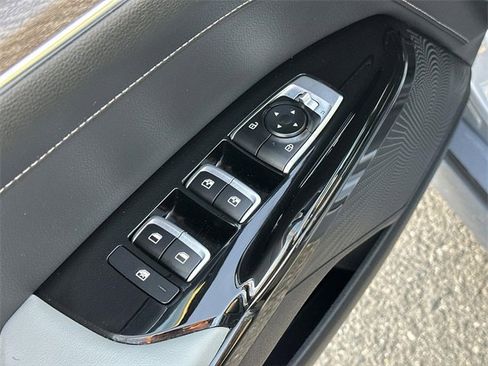 Used 2023 Kia K5 EX image 23