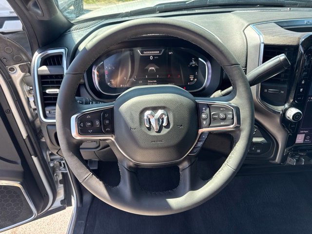 Used 2026 RAM 2500 Laramie AWD/4WD image 11