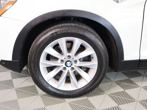 Used 2017 BMW X3 sDrive28i RWD image 17