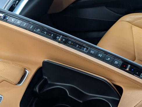 Used 2023 Chevrolet Corvette Stingray Preferred Conv w/ 2LT image 29