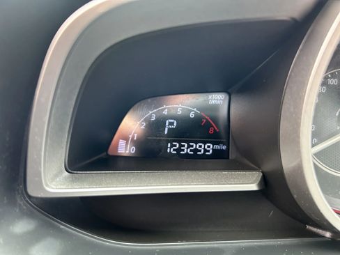 Used 2015 MAZDA MAZDA3 i Sport image 18