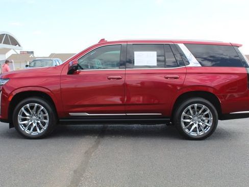 Used 2023 Cadillac Escalade Premium Luxury Platinum AWD/4WD image 9