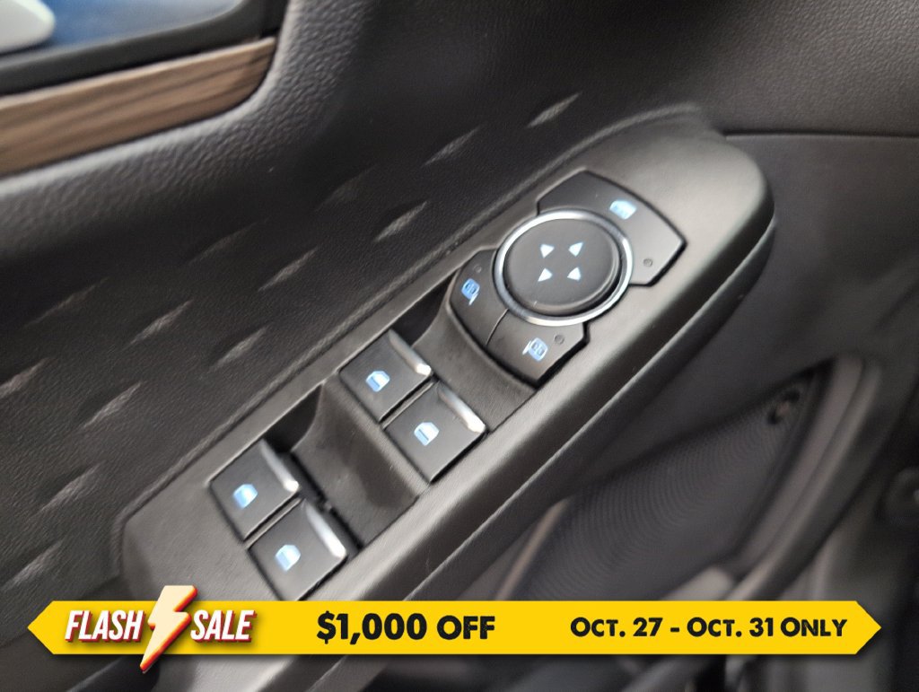 Certified 2020 Ford Escape Titanium AWD/4WD image 35