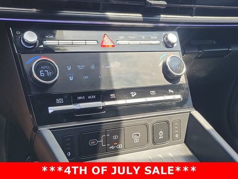 Used 2024 Hyundai Santa Fe Calligraphy AWD/4WD image 14