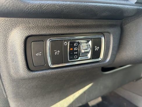 Used 2024 Lincoln Corsair Reserve w/ Equipment Group 201A image 19