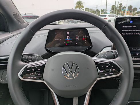 New 2026 Volkswagen ID.4 Pro S image 29