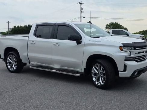 Certified 2021 Chevrolet Silverado 1500 RST w/ Convenience Package II AWD/4WD image 2