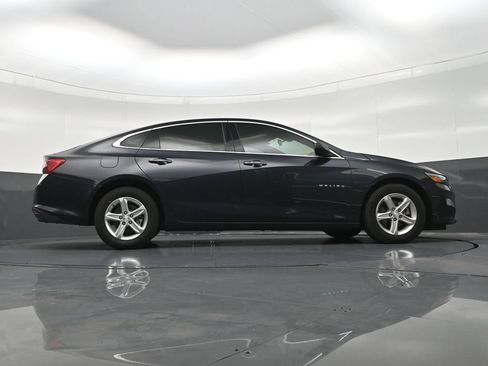 Used 2023 Chevrolet Malibu LS FWD image 28