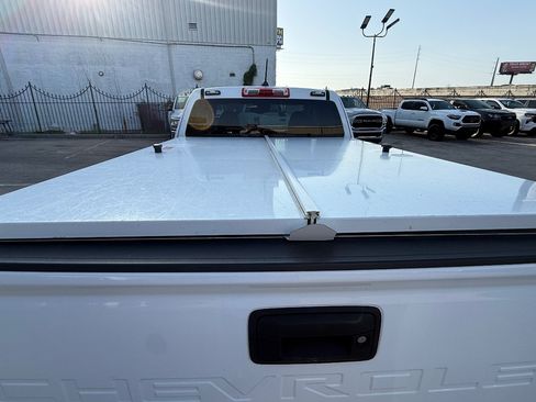Used 2022 Chevrolet Colorado LT w/ Fleet Safety Package RWD image 7